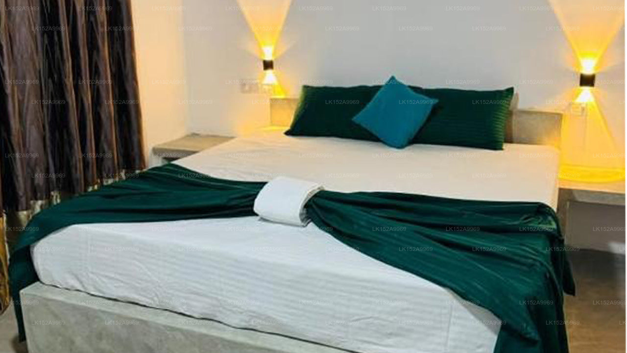 Mihi Place, Ahangama