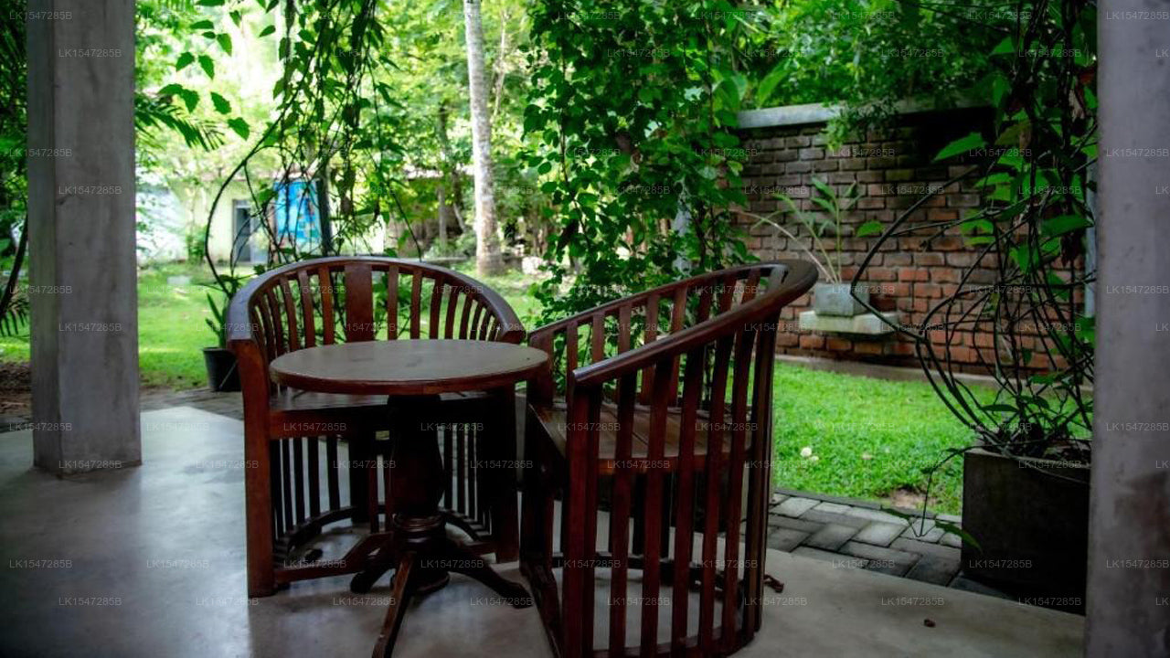 leisure living resort, weweldeniya