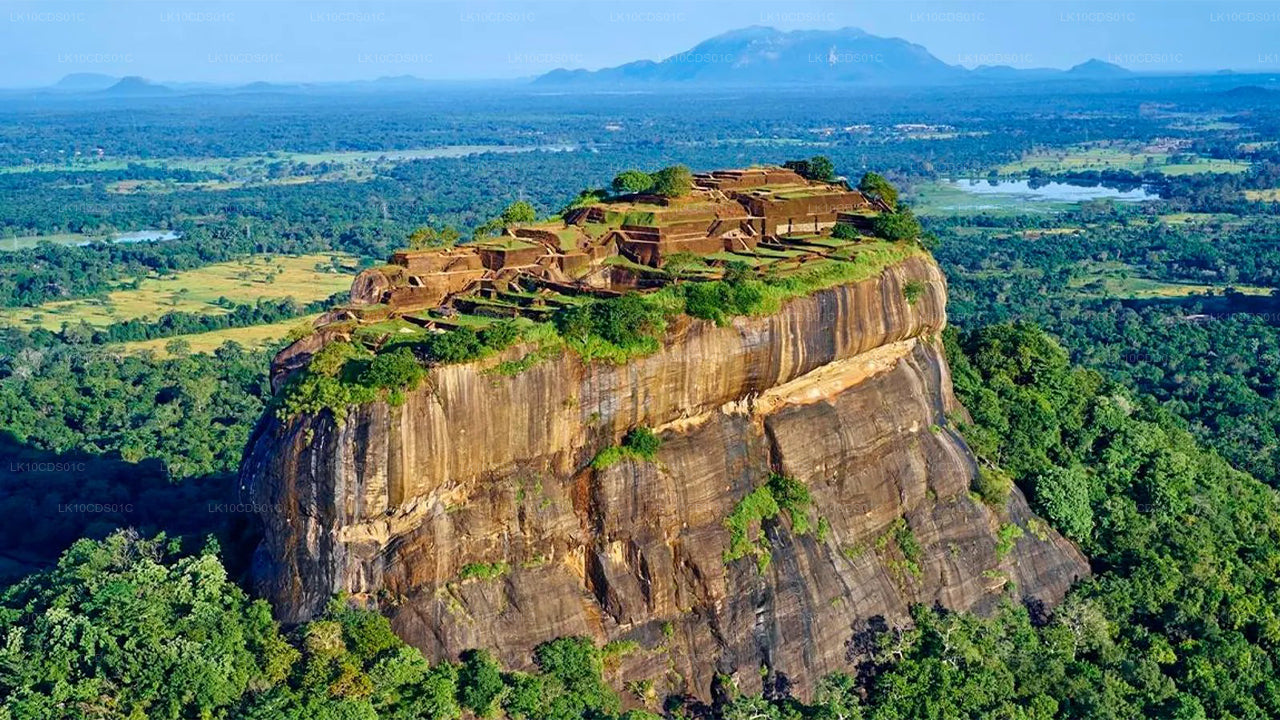 أبرز معالم سريلانكا بالقطار (12)