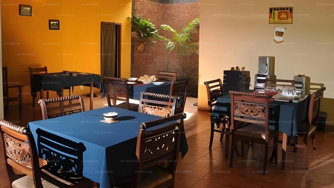 Kumbukgahawatta Hotel, Wadduwa