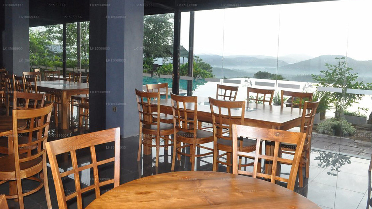 The Nature Lover's Inn, Horana