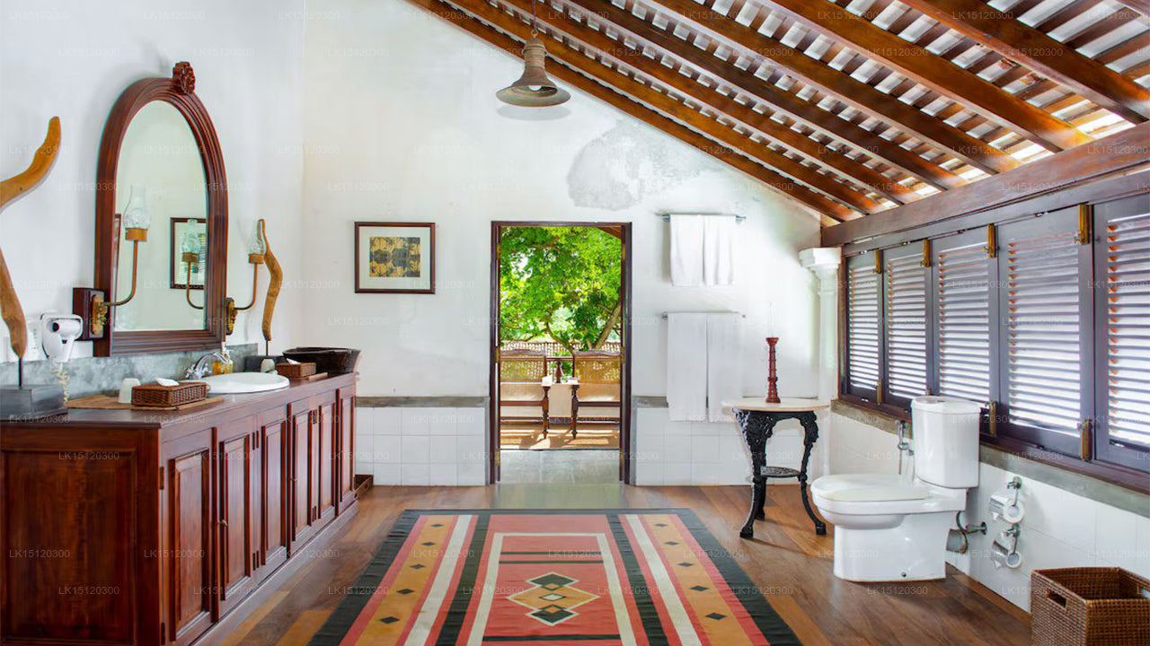 Tamarind Hut, Unawatuna