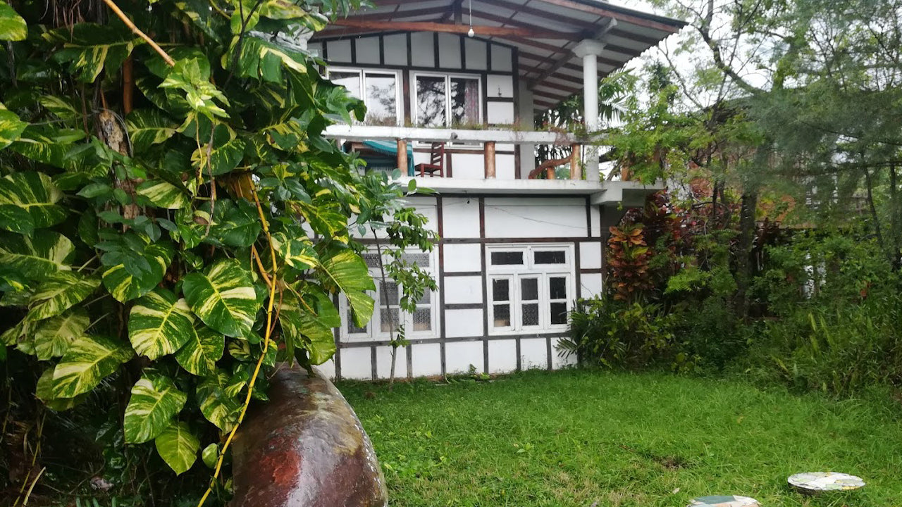 Ella wind gap inn, Ella