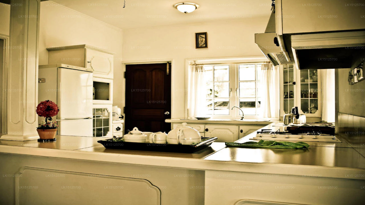 Forest Dale Holiday Bungalow, Nuwara Eliya