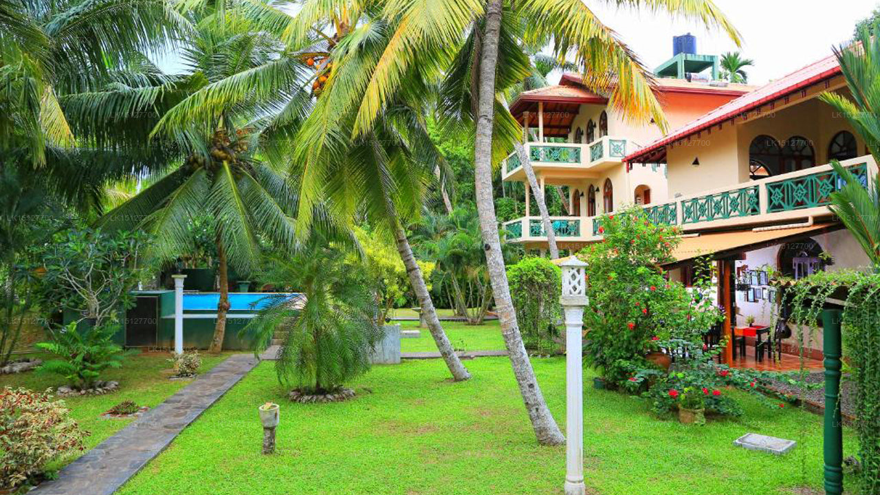 Shangri Lanka Villa Boutique Guest House, Bentota