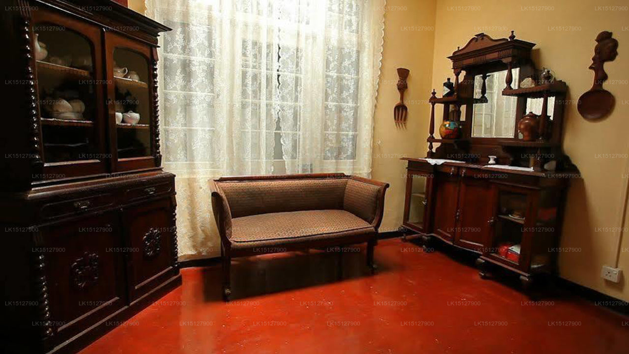 Colonial Holiday Bungalow Senani, Nuwara Eliya