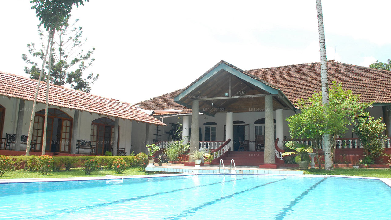 Pantiya Estate Holiday Bungalow, Mathugama