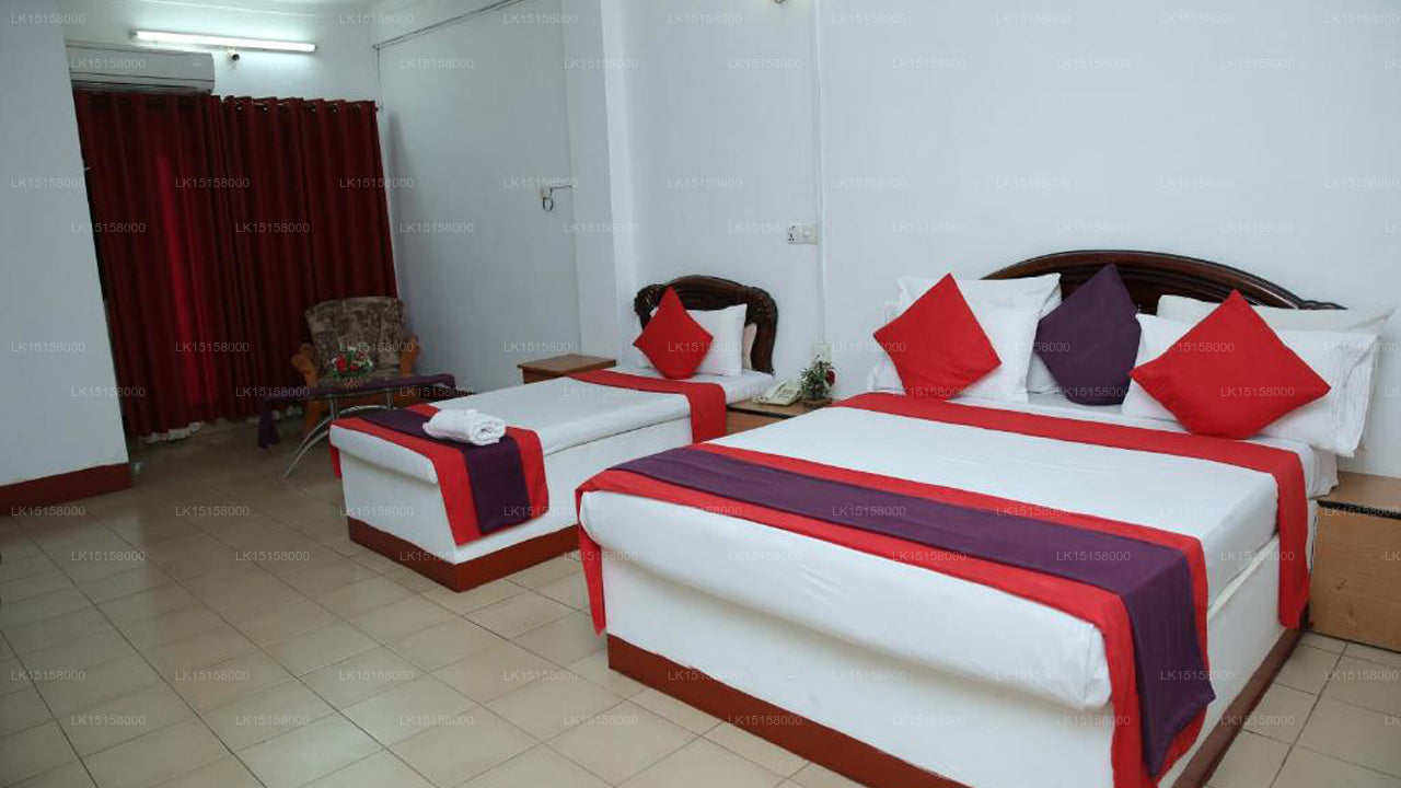 Nelly Star Hotel,  Vavuniya