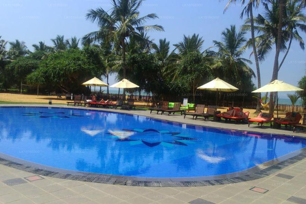 فيلا كاميلي بيتش، كالوتارا