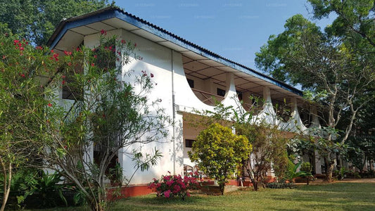 Crystal Blue Hotel, Nilaveli