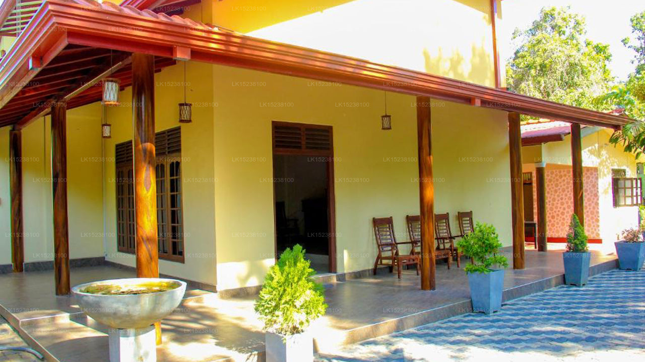 Upul Residence, Anuradhapura