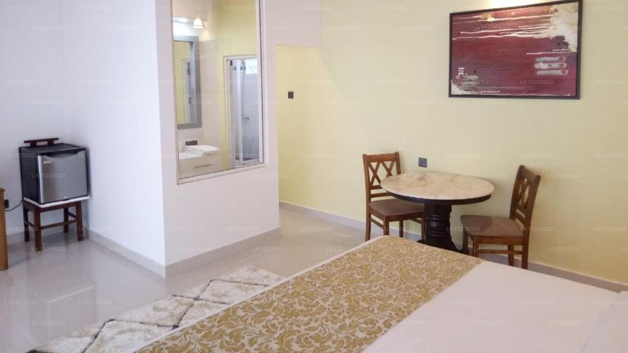 The Grand Leisure Village, Auradapura