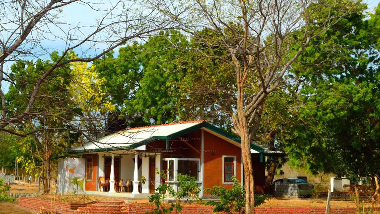 Pelican View Cottages, Kataragama