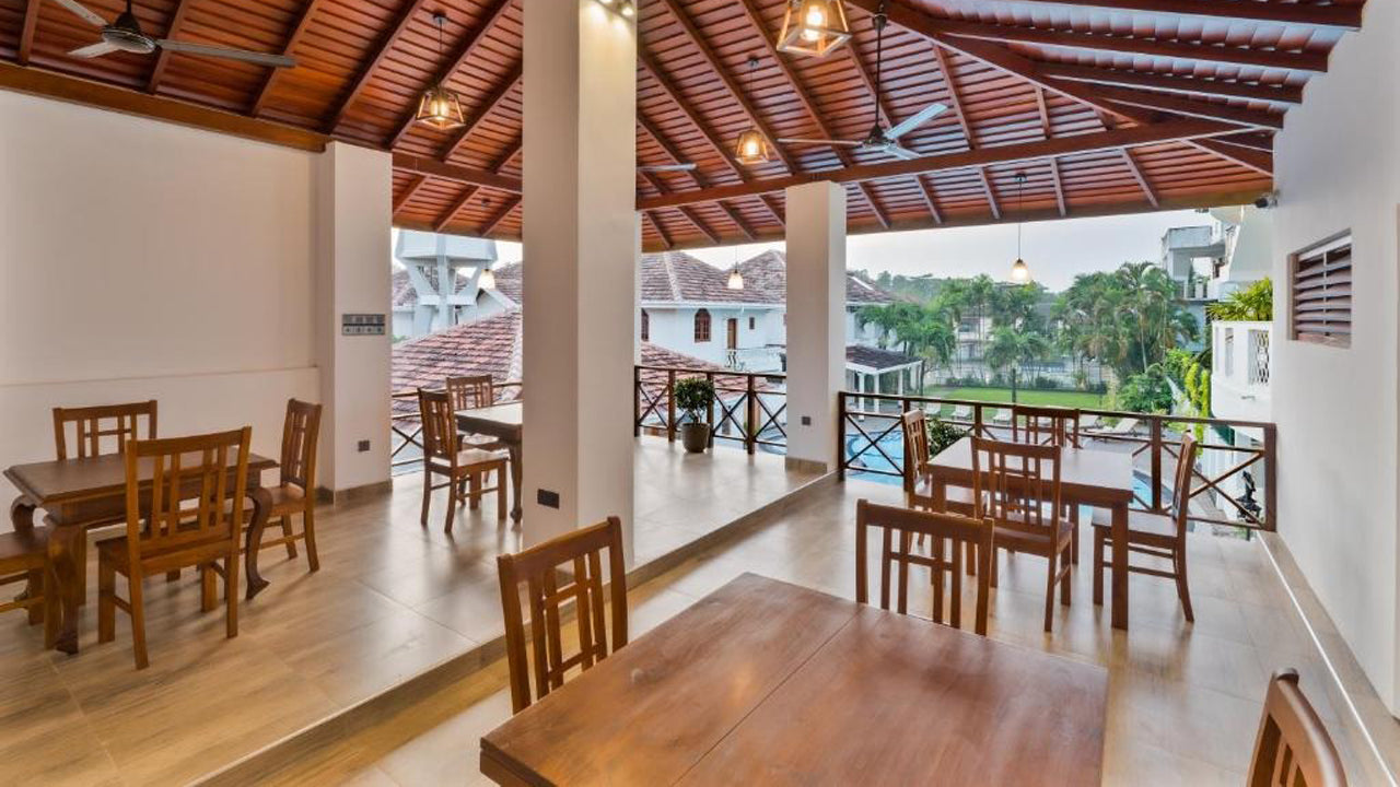 Paradise Holidays, Bambalapitiya