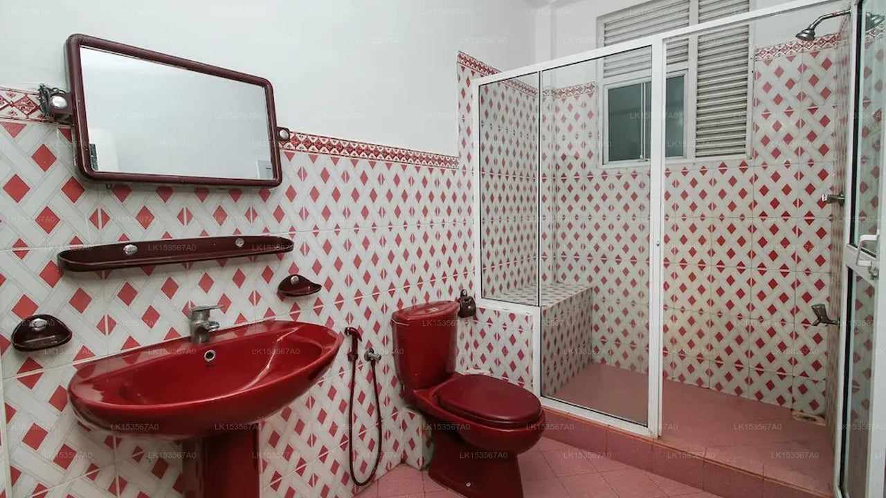 OYO 428 Wasantha Guest House, Elpitiya