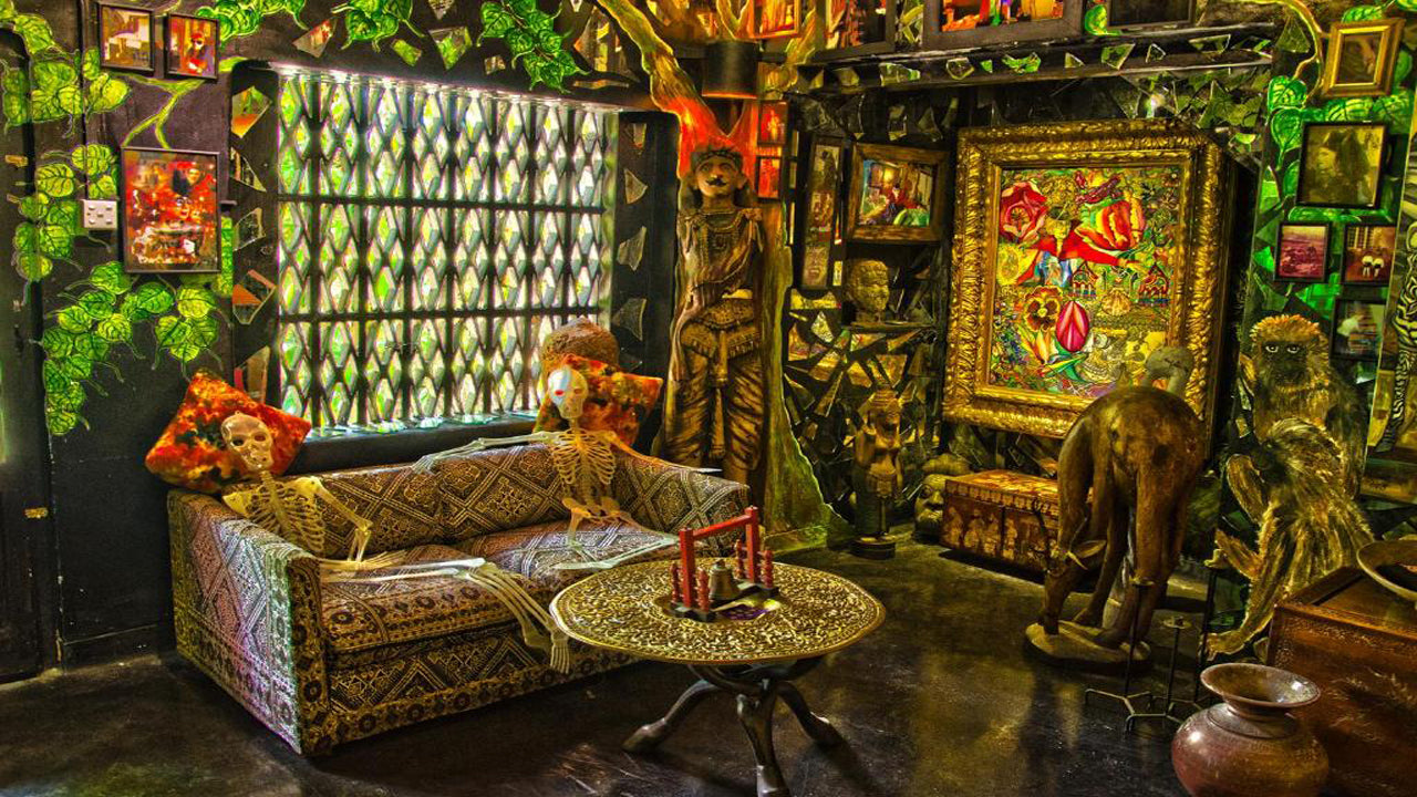 حماقة هيلغا، كاندي