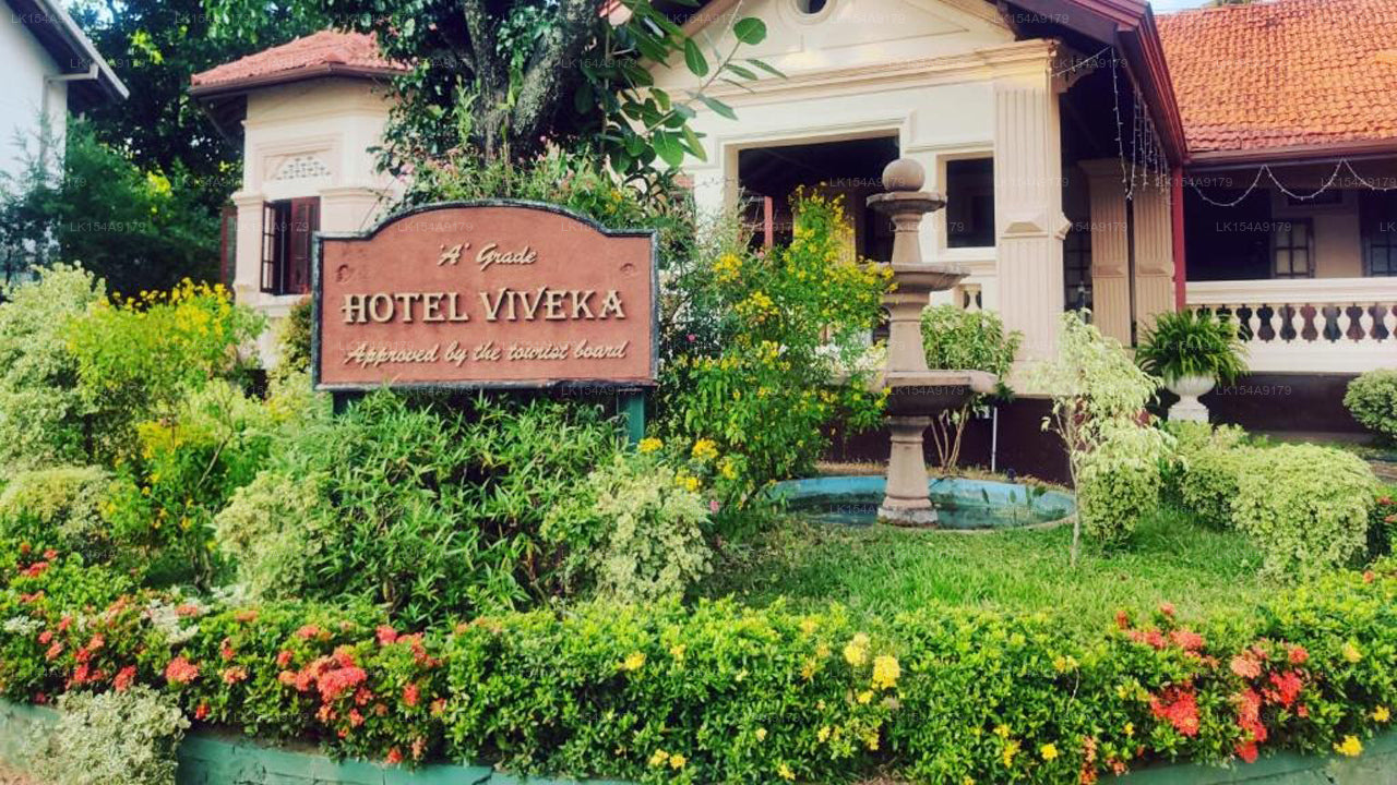 Grand Colonial Viveka,  Kurunegala