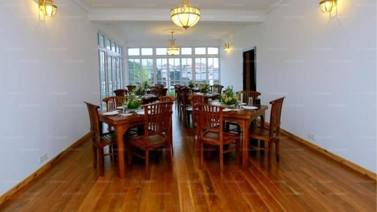 Hotel Sun In Moon Hotel, Nuwara Eliya