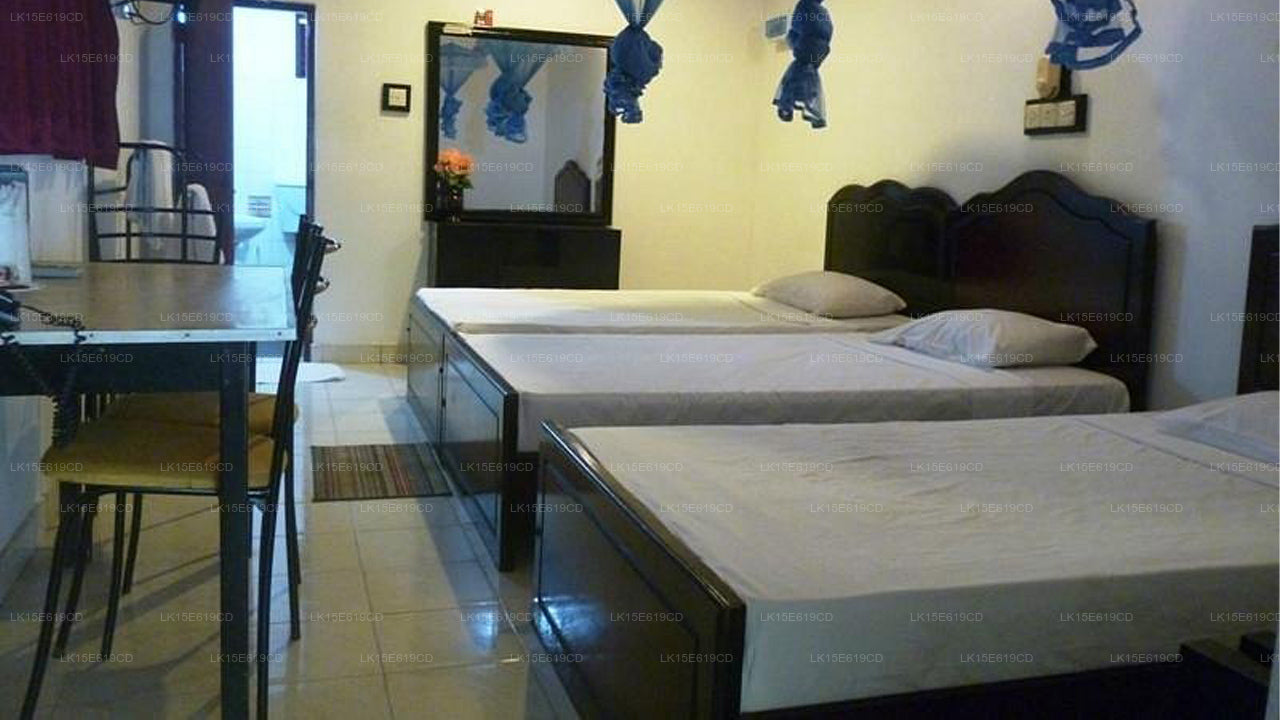 Sarathchandra Guest House, Embilipitiya