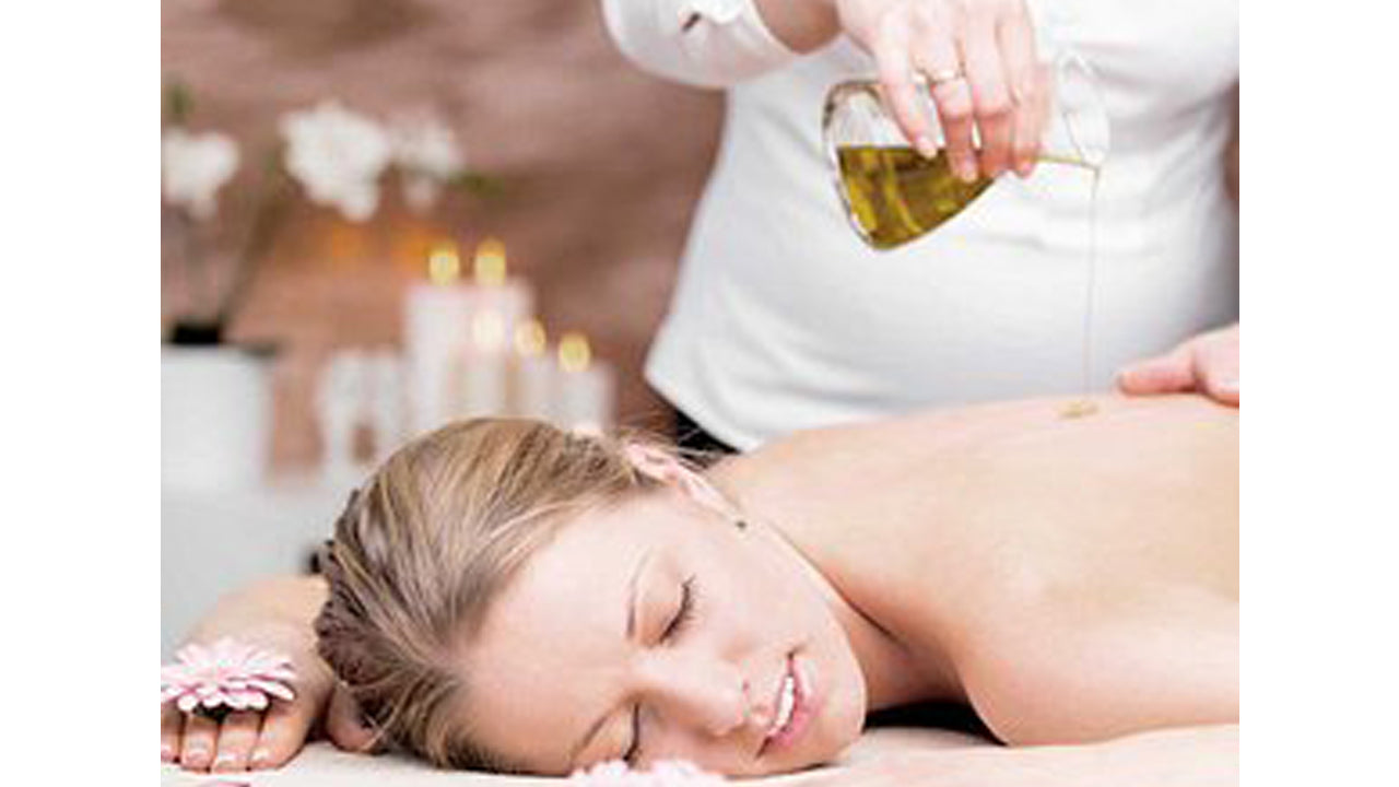 Sigiriya Wonders: Ancient Fortress, Ayurveda & Wild Encounters from Habarana