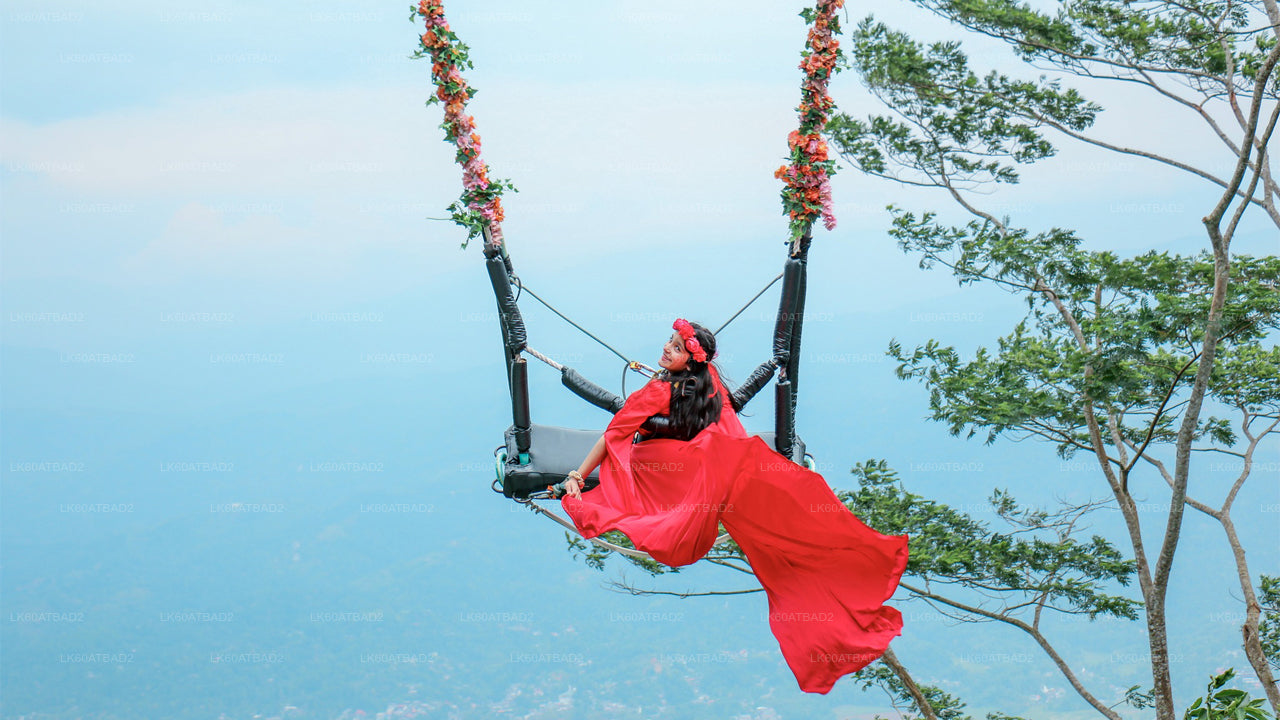 استمتع بالتأرجح في أمبولواوا مع إطلالات بانورامية على كاندي