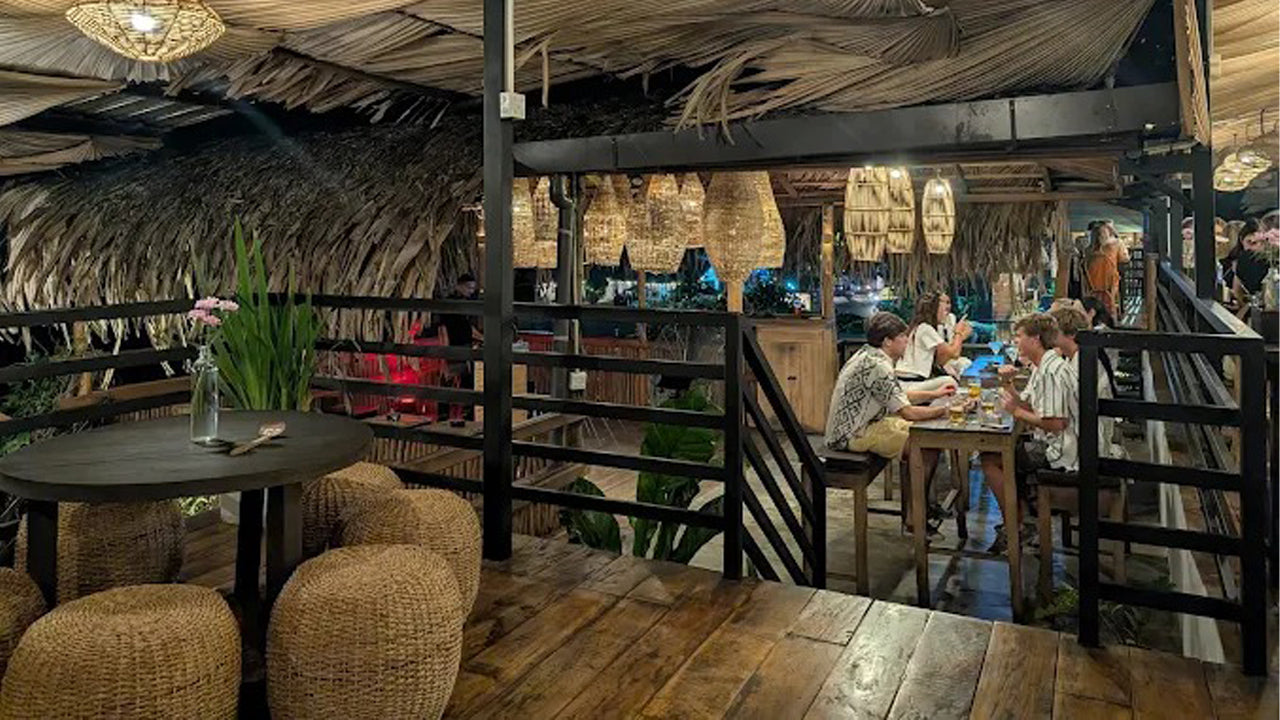 Hideout Lounge, kandy