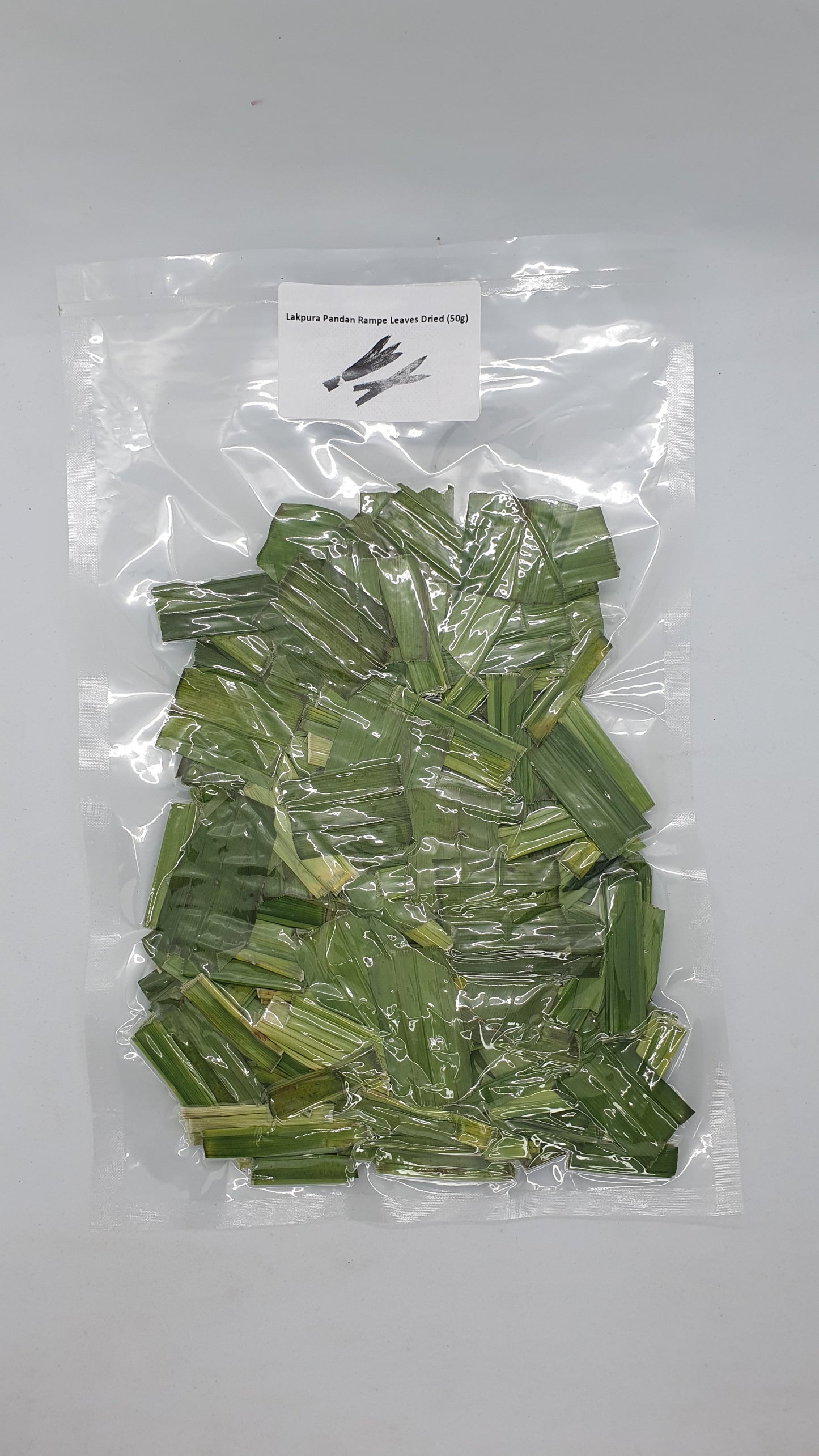 Lakpura® Dehydrated Pandan (Rampe) Leaves