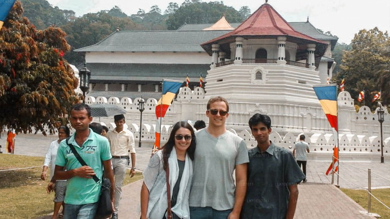 Ancient Kingdoms and Best of East (14 Days)