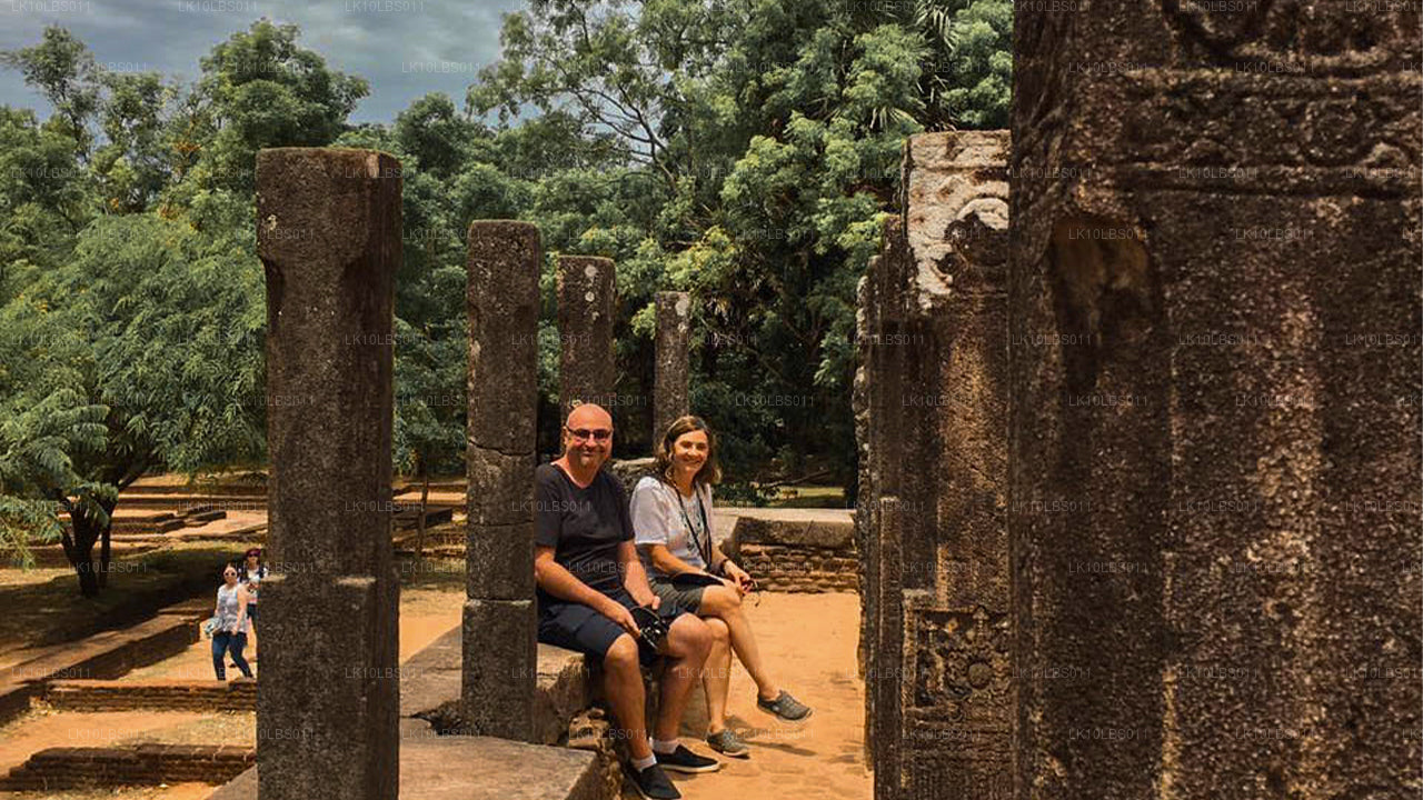 East Explorer (21 Days)