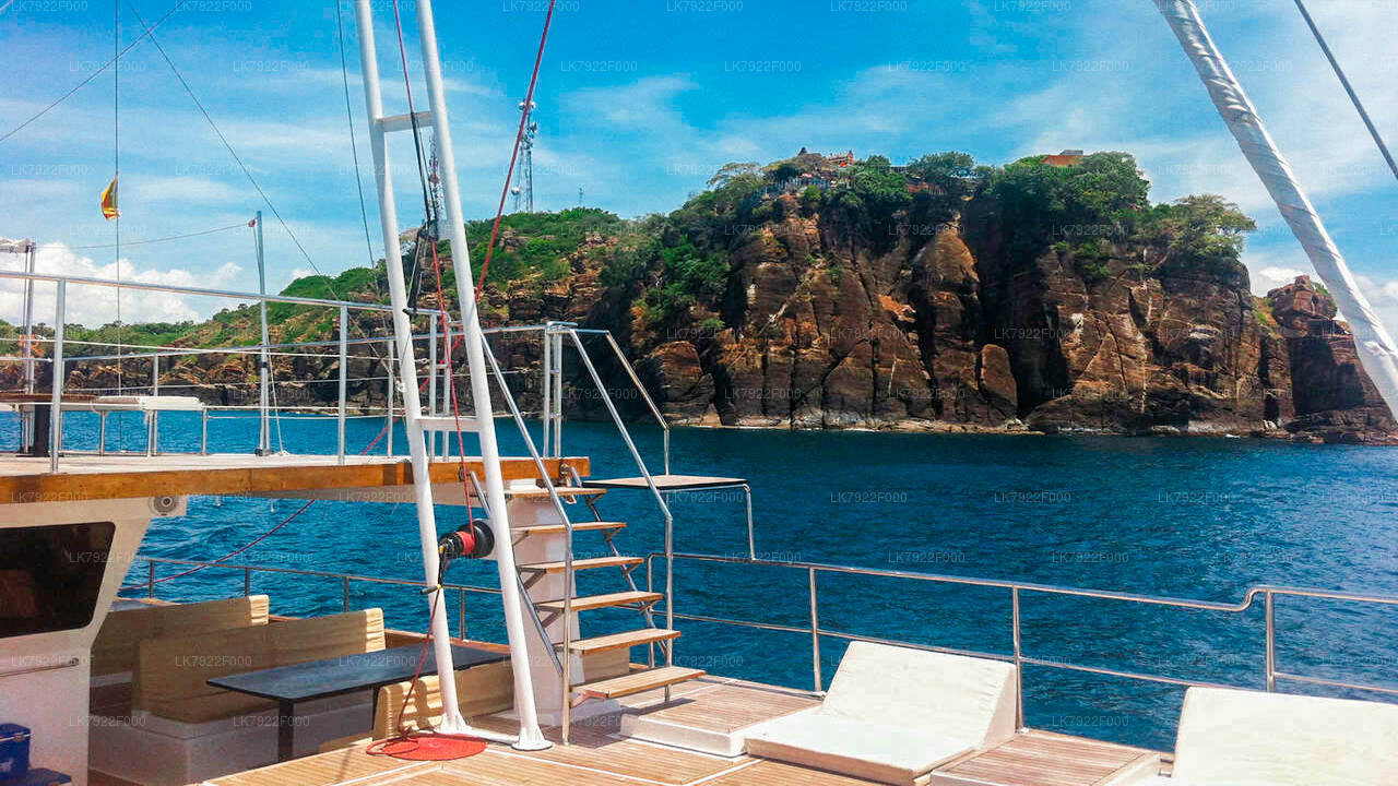 2 Night Cruise Vacation On Ceycat from Trincomalee
